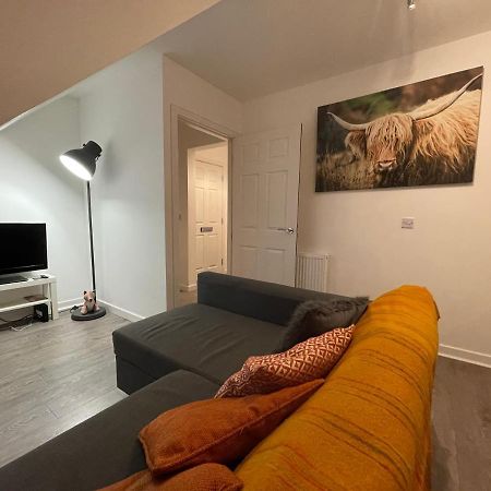 דירות דנפרמליין Carvetii - Edward House D - 2 Dbl Bed 2Nd Floor Flat מראה חיצוני תמונה